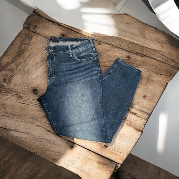 Silver Jeans Denim - SILVER Jeans Women's Dark Blue Mis Rise Slim Leg Jeans